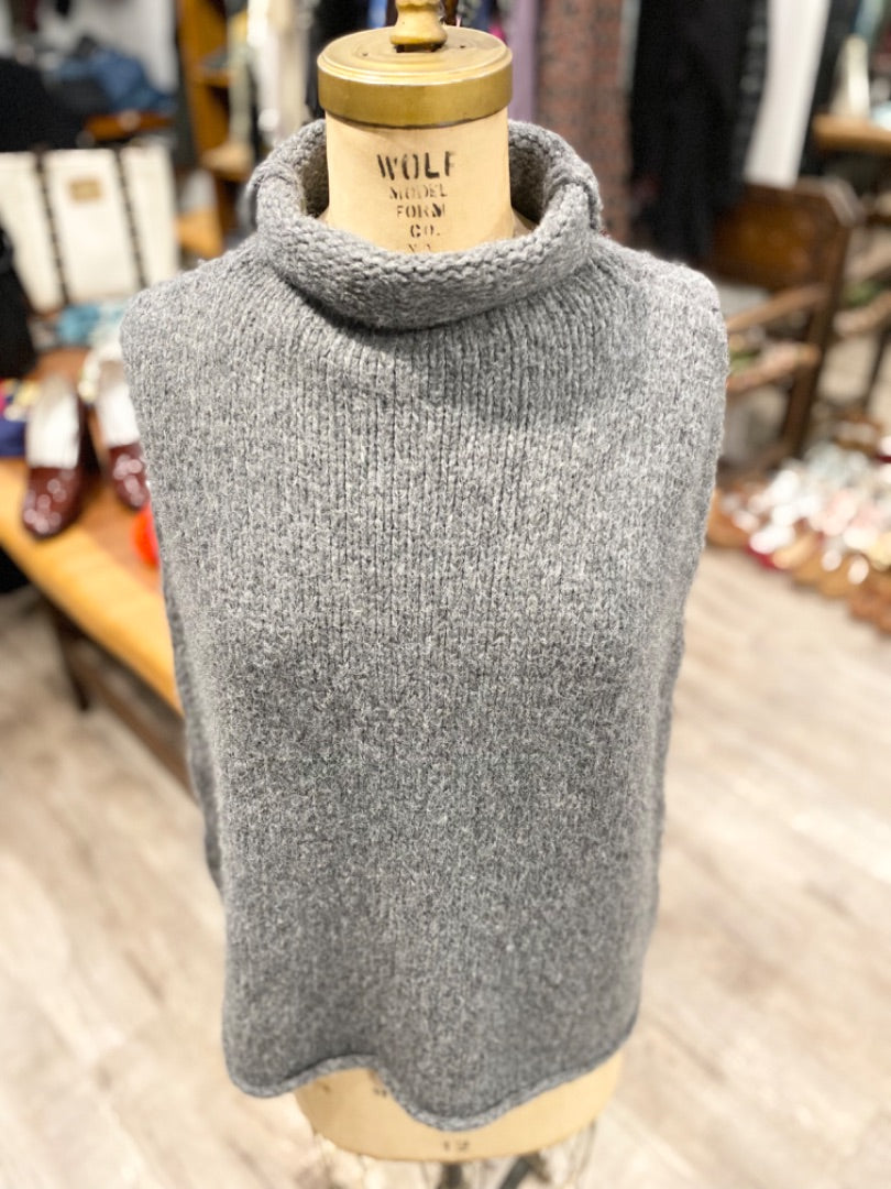Lunya Grey Baby Alpaca Poncho, OS