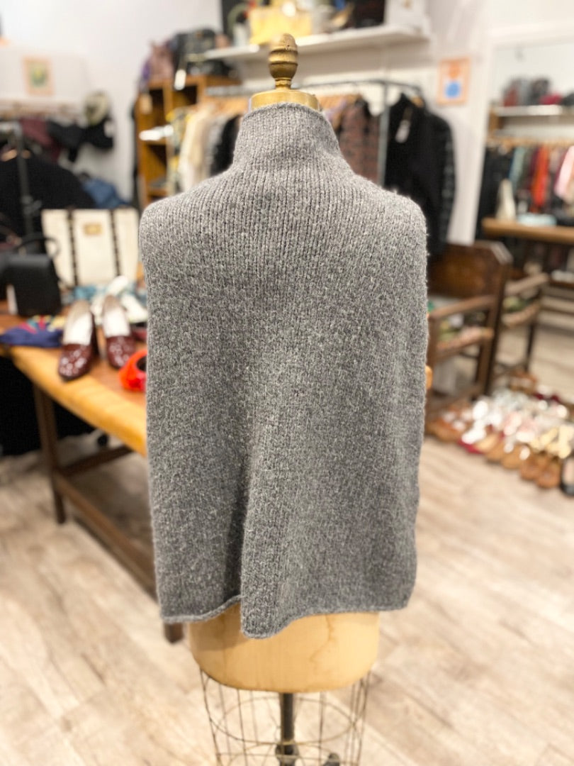 Lunya Grey Baby Alpaca Poncho, OS