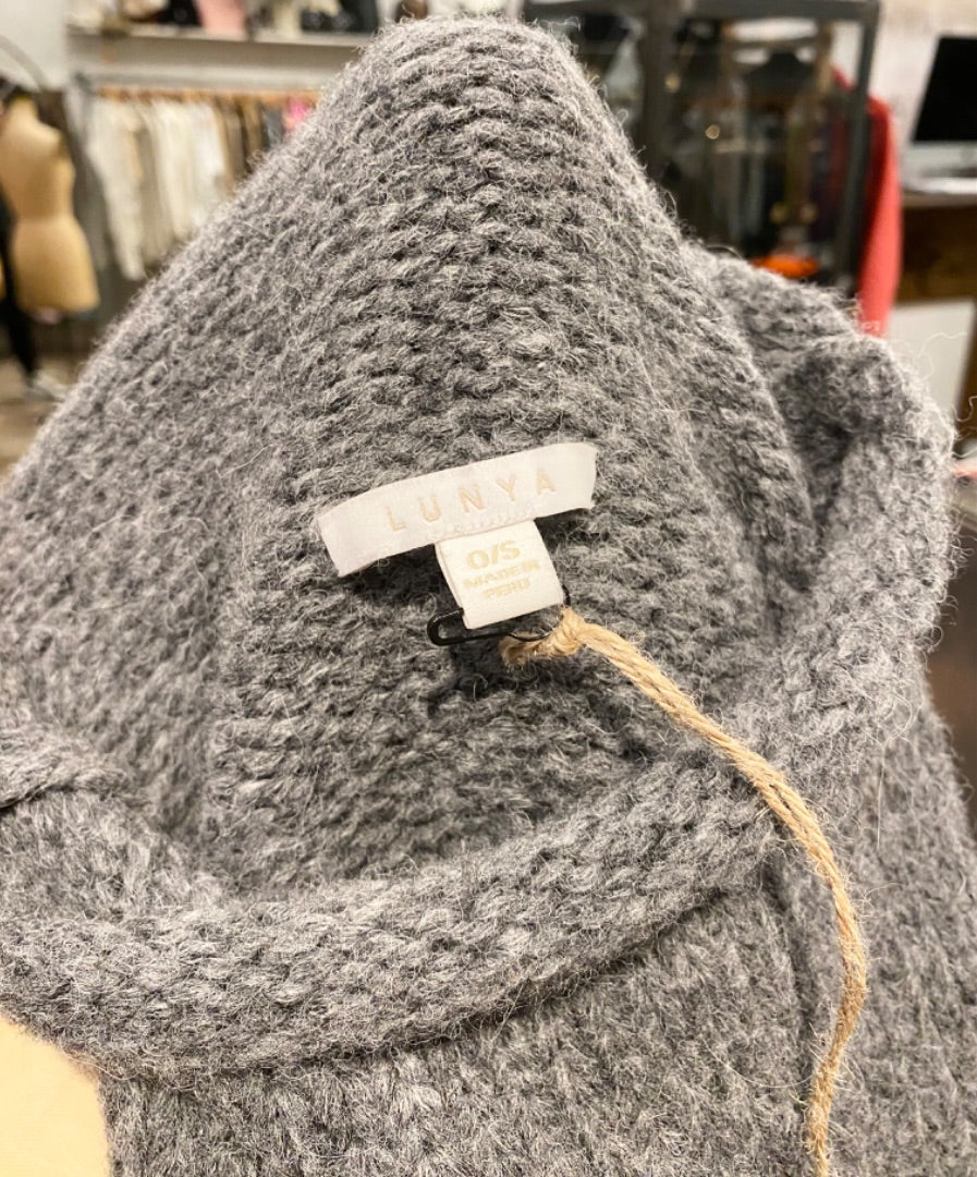 Lunya Grey Baby Alpaca Poncho, OS