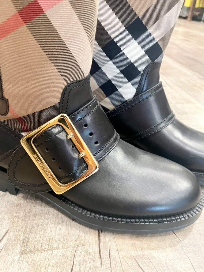 Burberry Black Logo Print Boots, 39