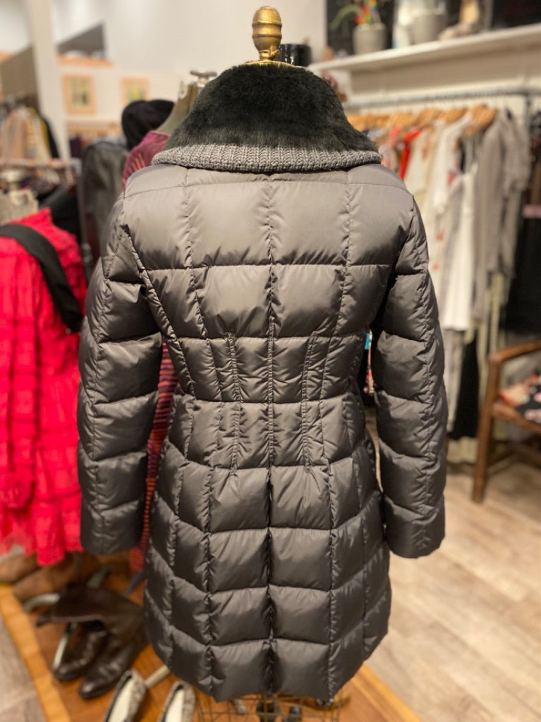 Moncler Grey Down Coat with Fur Collar, 2