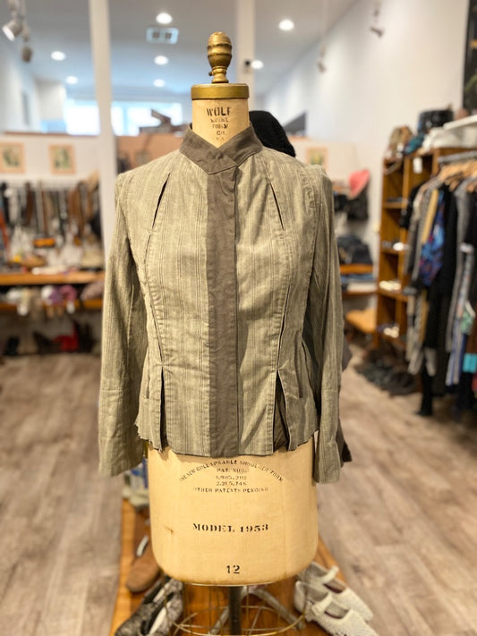 Gary Graham Grey Hook Front Jacket, Small