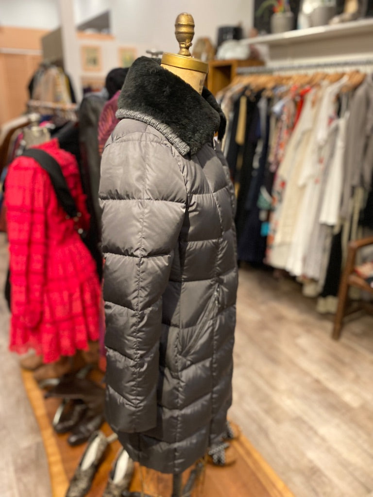 Moncler Grey Down Coat with Fur Collar, 2