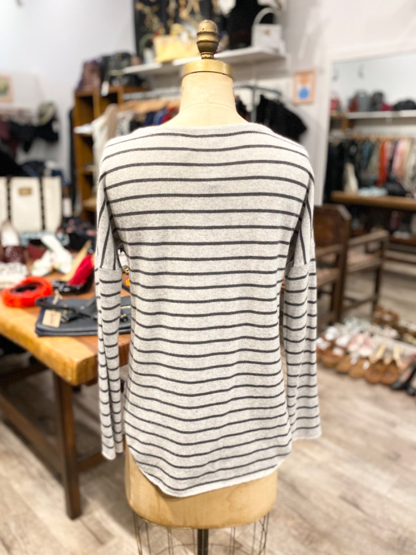 Margaret O'Leary Grey Striped Sweater, Small