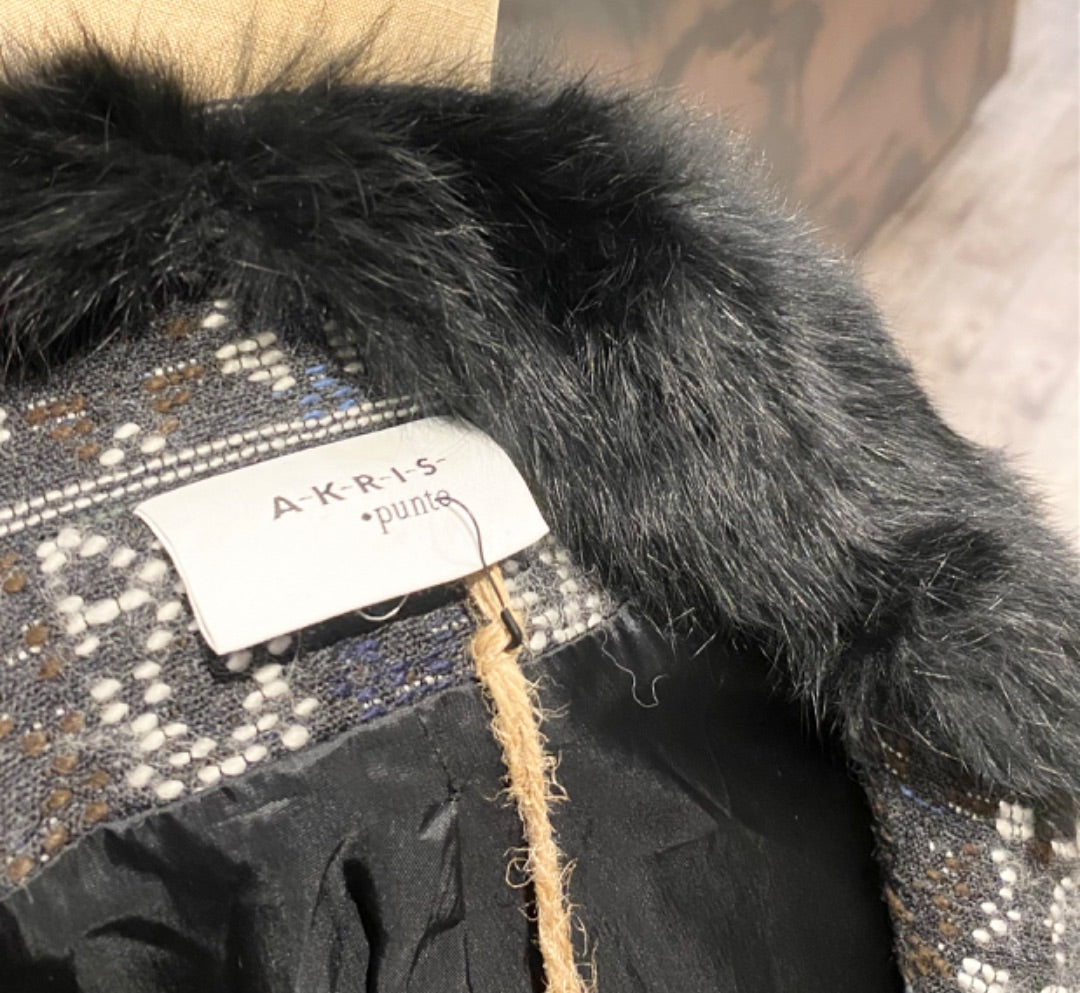 Akris Punto Blue/Black Multicolor Coat with Fur Collar, 6