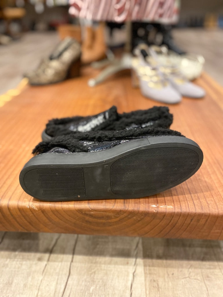 Margiela Black Fur Sneakers, 38